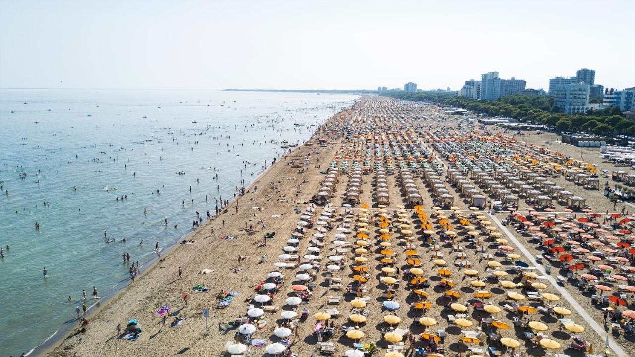 Summer Villas Lignano Sabbiadoro Extérieur photo